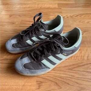 Adidas Brown Tan Samba Sambas Women’s Size 9 Men’s Size 7.5 EU 40.5 UK 7